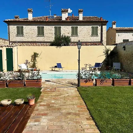 Apartment Camilla, Pesaro Apartman